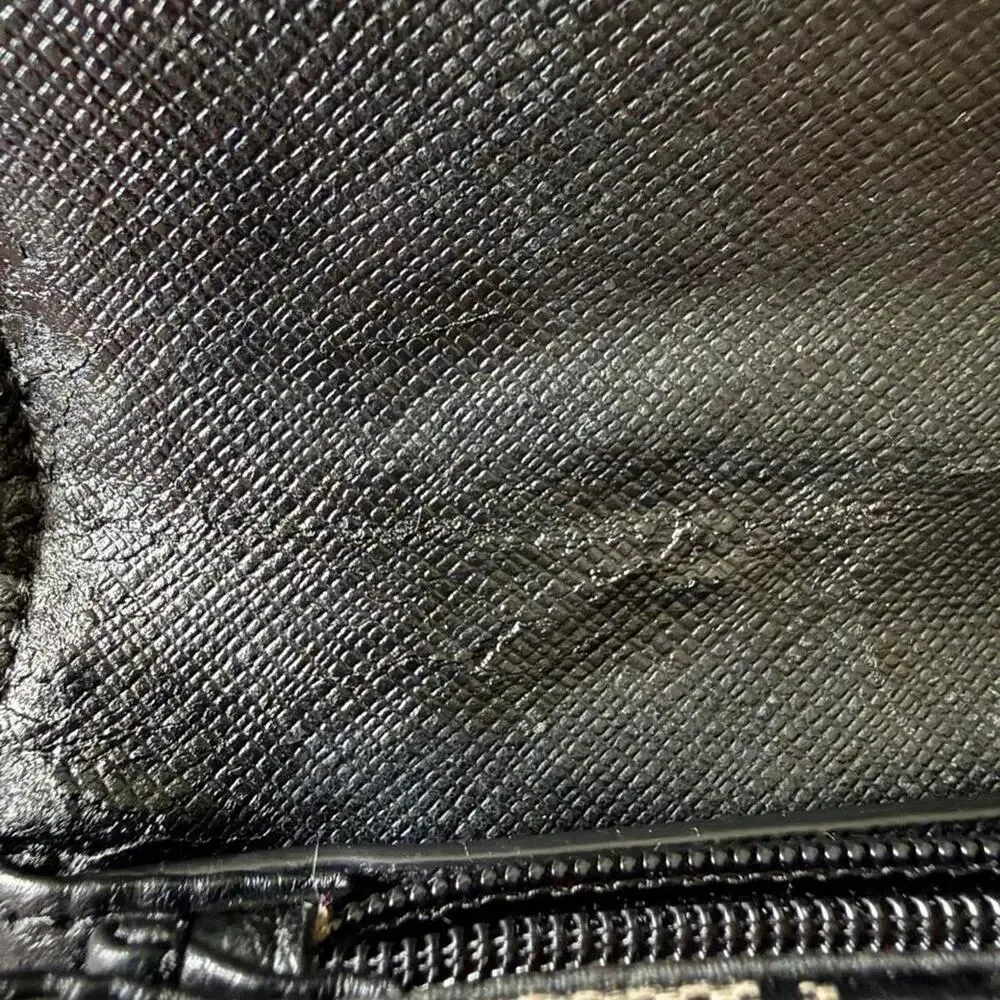 Coach signature crossbody bag
